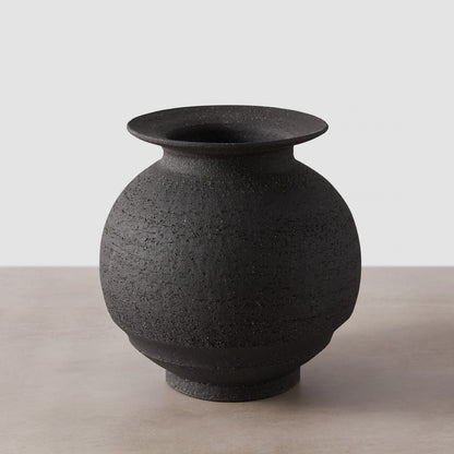 Blacklionmotorrow Alameda Vase Set - Textured Ceramic Trio for Home Decor
