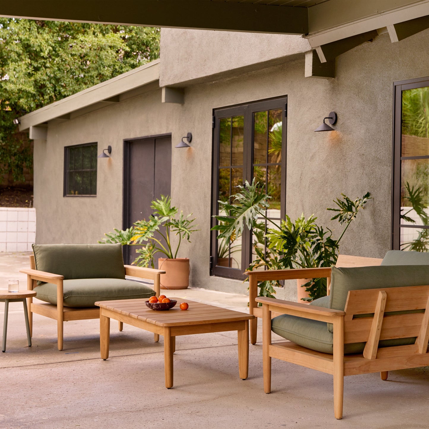 Blacklionmotorrow Dunes Teak 2-Seat Sofa – Luxurious Outdoor Seating