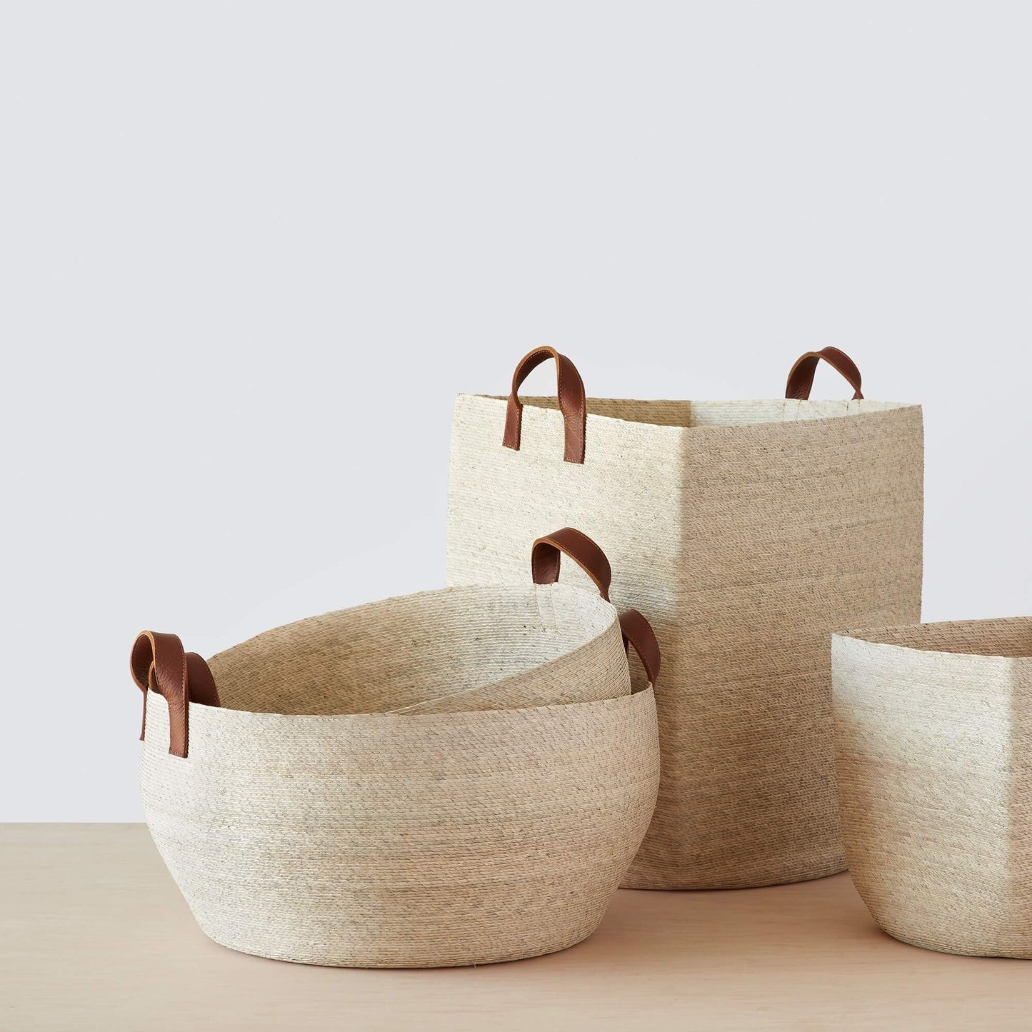 Blacklionmotorrow Mercado Floor Storage Baskets - Natural Palm with Leather Handles
